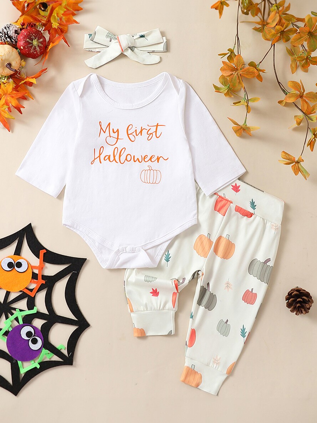 

StyleCast Girls White Printed Top with Trousers
