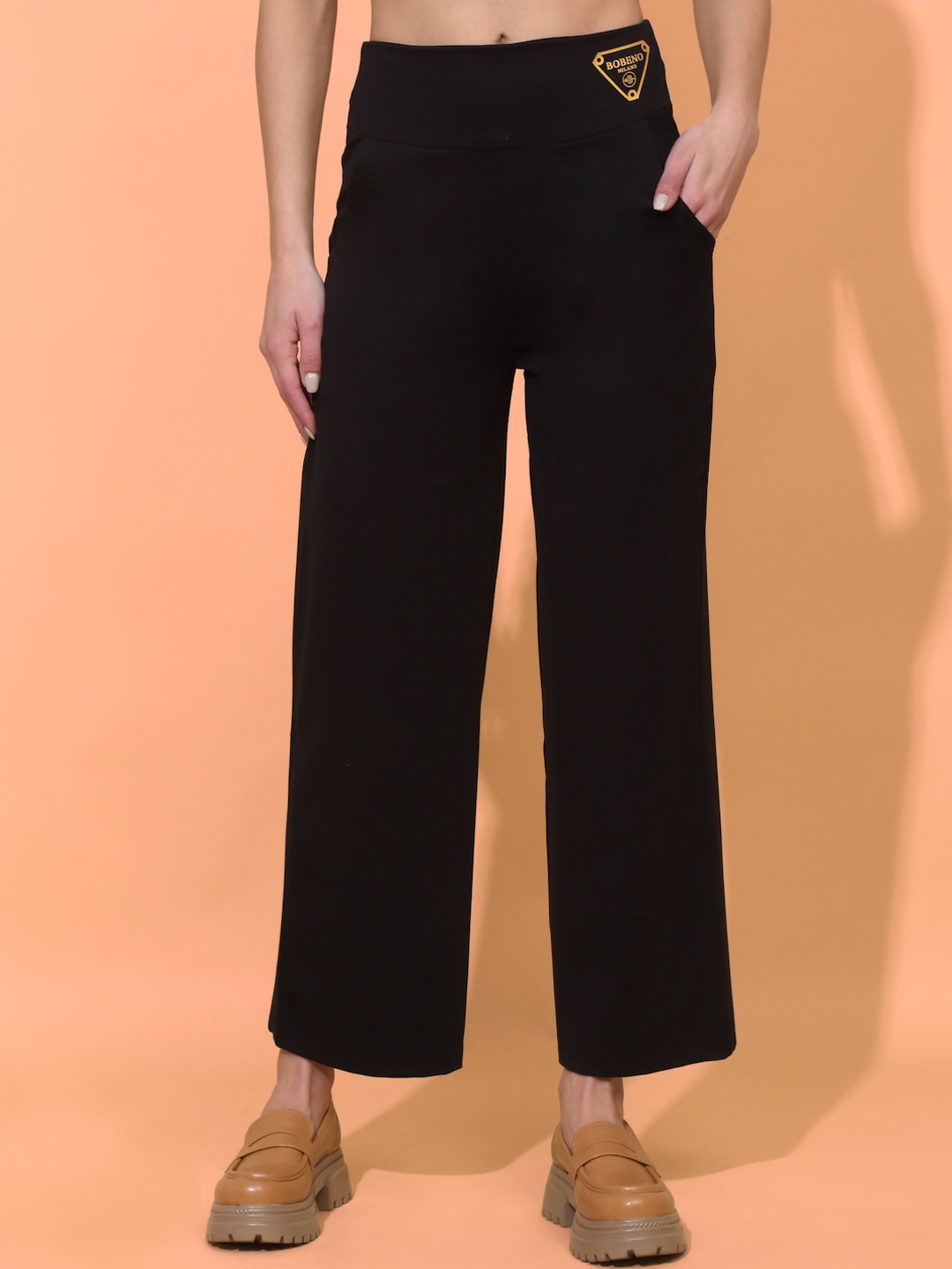 

Bobeno Milano Women Mid-Rise Parallel Trousers, Black