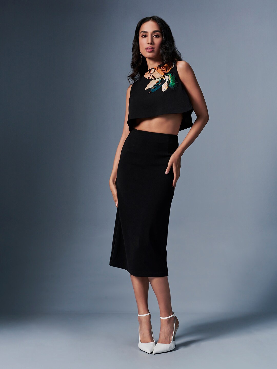 

AND Printed Round Neck Sleeveless Top & Skirt, Black