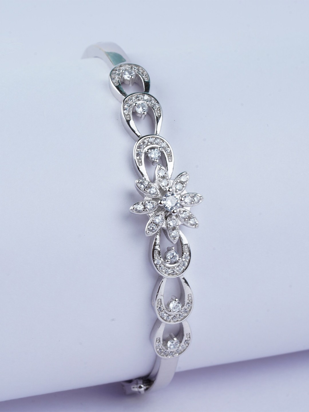 

925 SILLER 925 Sterling Silver Rhodium-Plated Cubic Zirconia-Studded Bangle-Style Bracelet