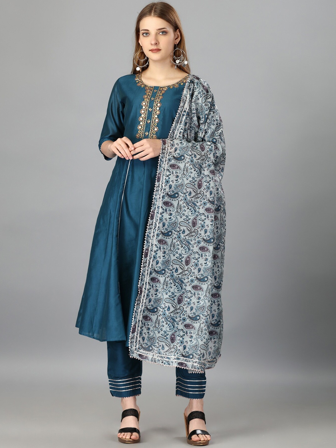 

Sitanjali Ethnic Motifs Embroidered Regular Kurta With Trousers & Dupatta, Blue