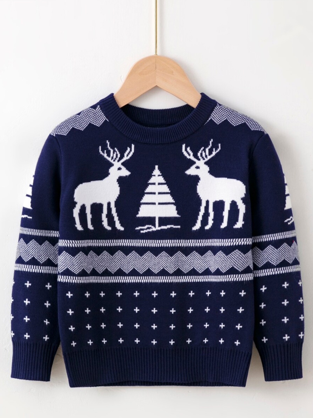 

StyleCast Boys Navy Blue Graphic Printed Pullover