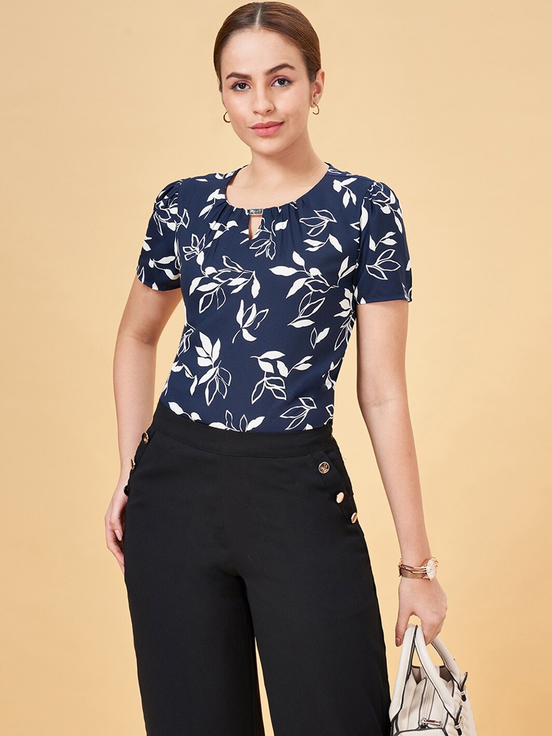 

Annabelle by Pantaloons Floral Printed Top, Navy blue