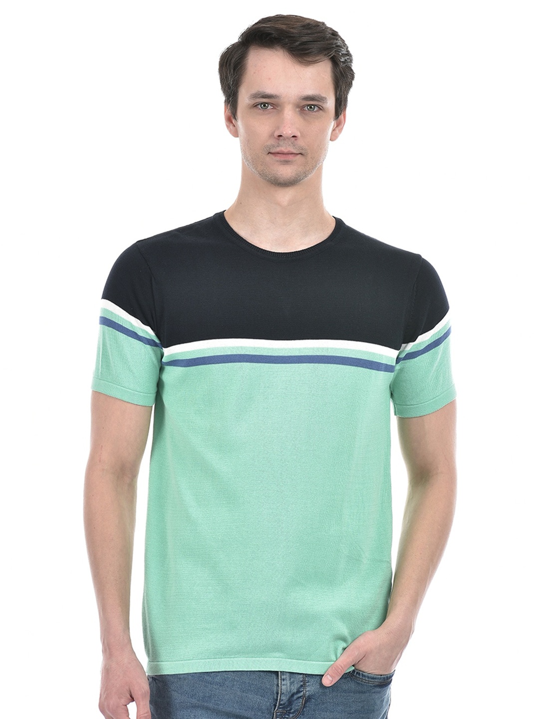 

Numero Uno Colourblocked Pure Cotton Slim Fit T-Shirt, Green
