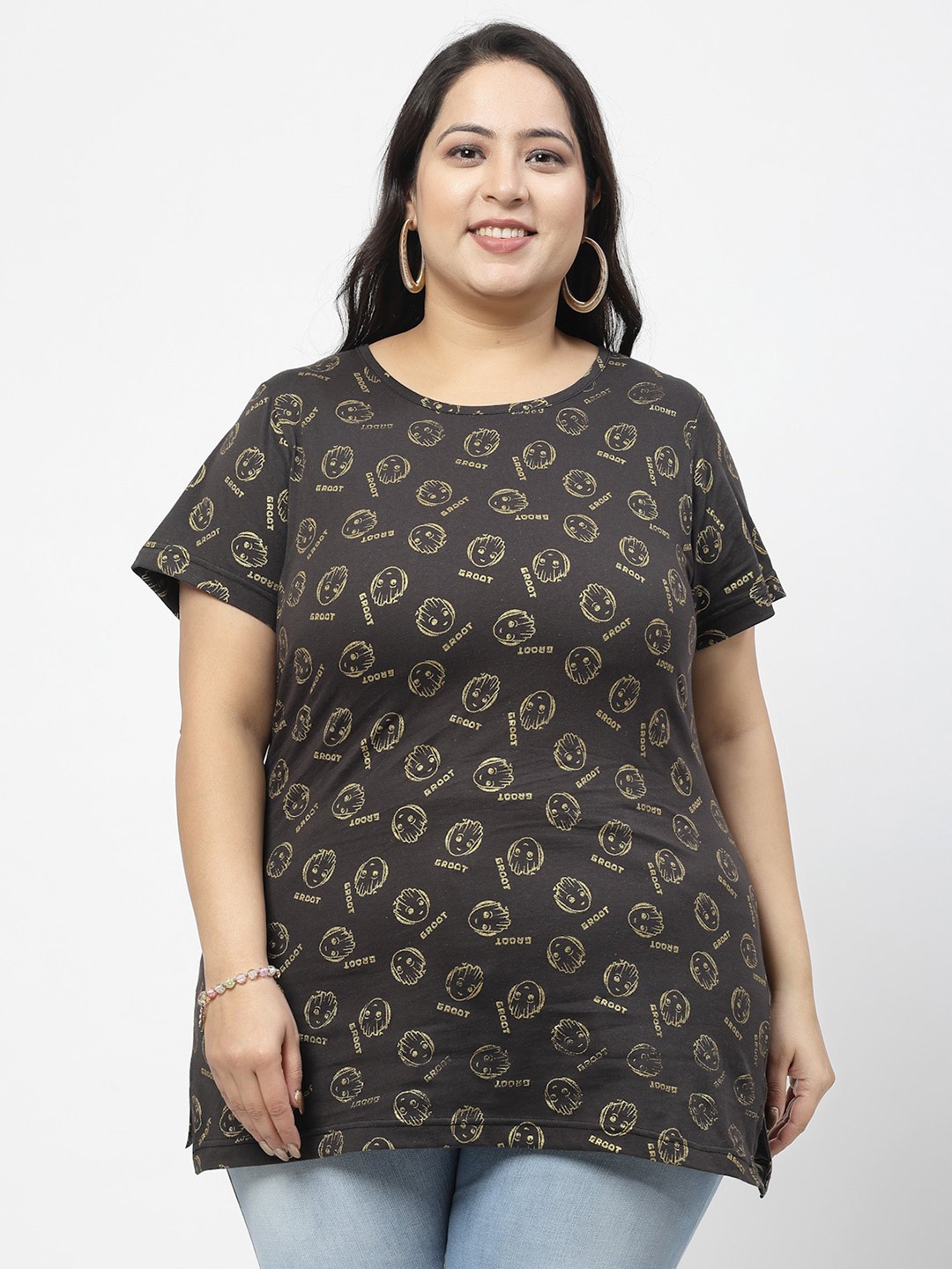 

plusS Plus Size Groot Printed Cotton T-shirt, Black
