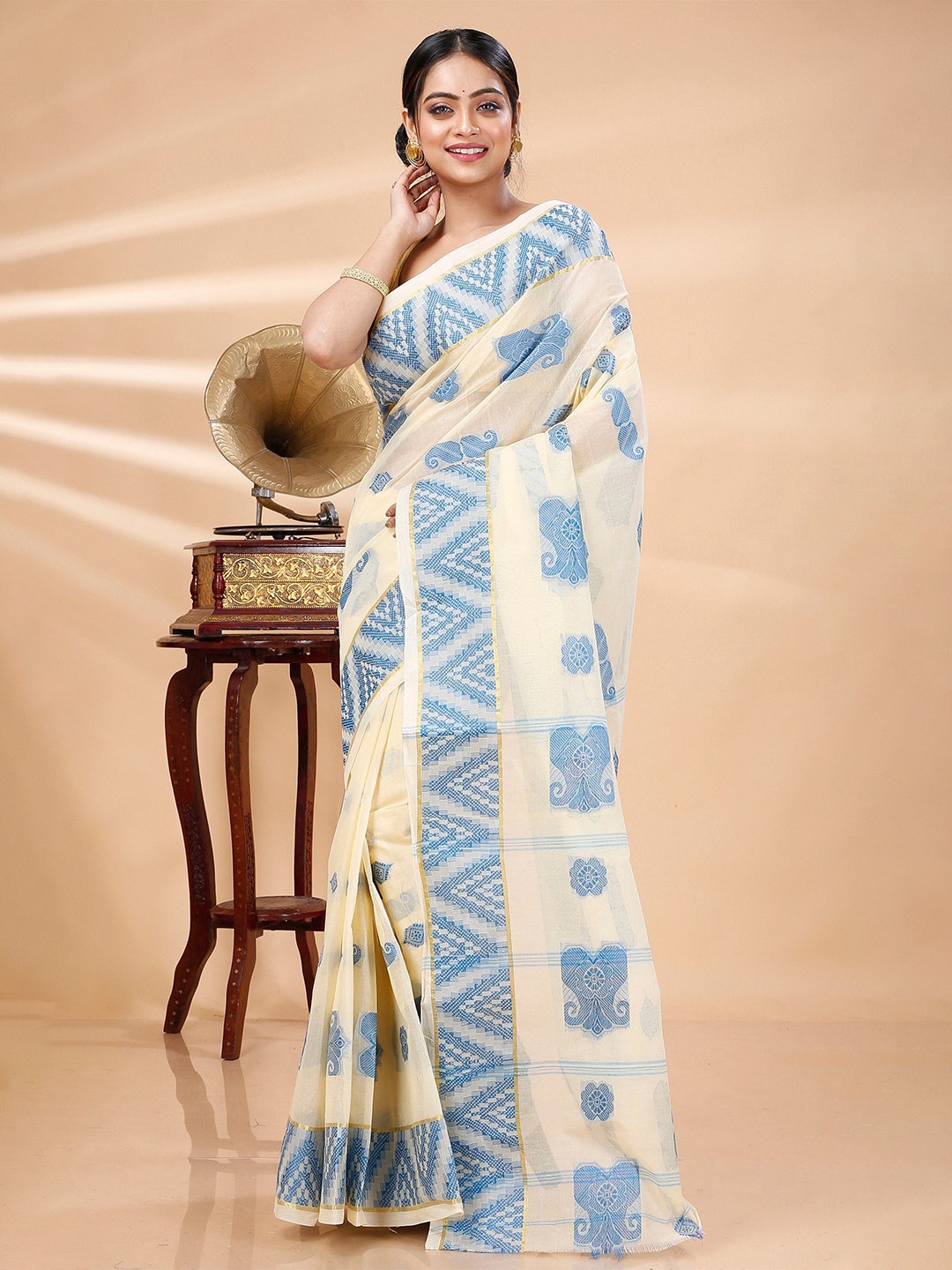 

DipDiya Ethnic Motif Woven Design Pure Cotton Taant Saree, Blue
