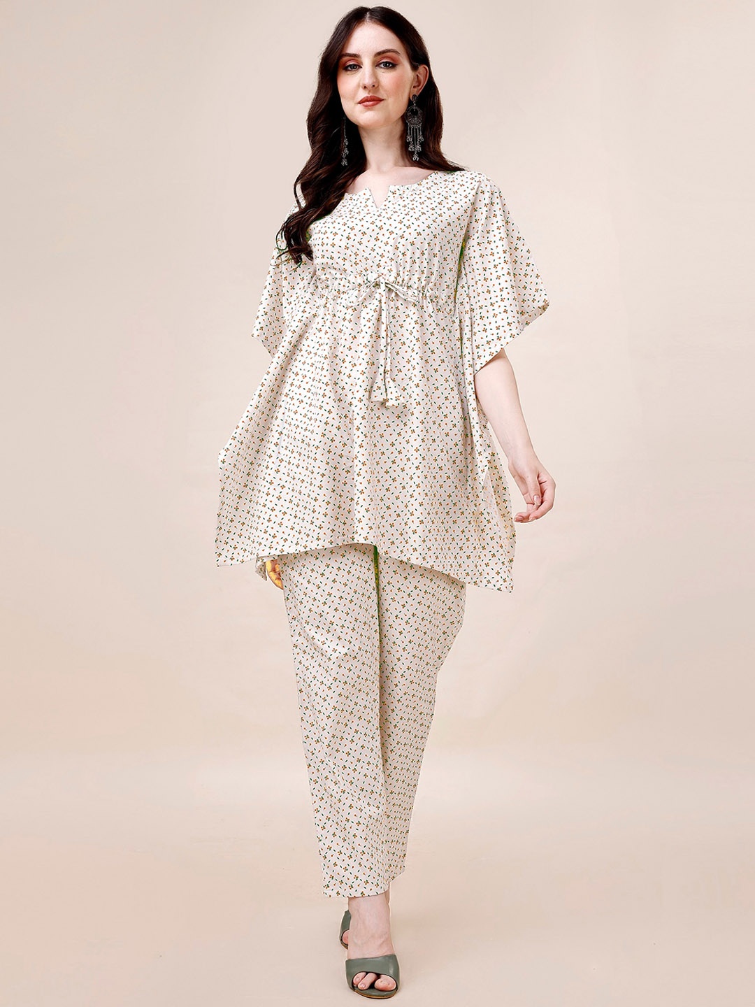 

WILNERCROWN Floral Printed Extended Sleeves Kurti with Trousers, White