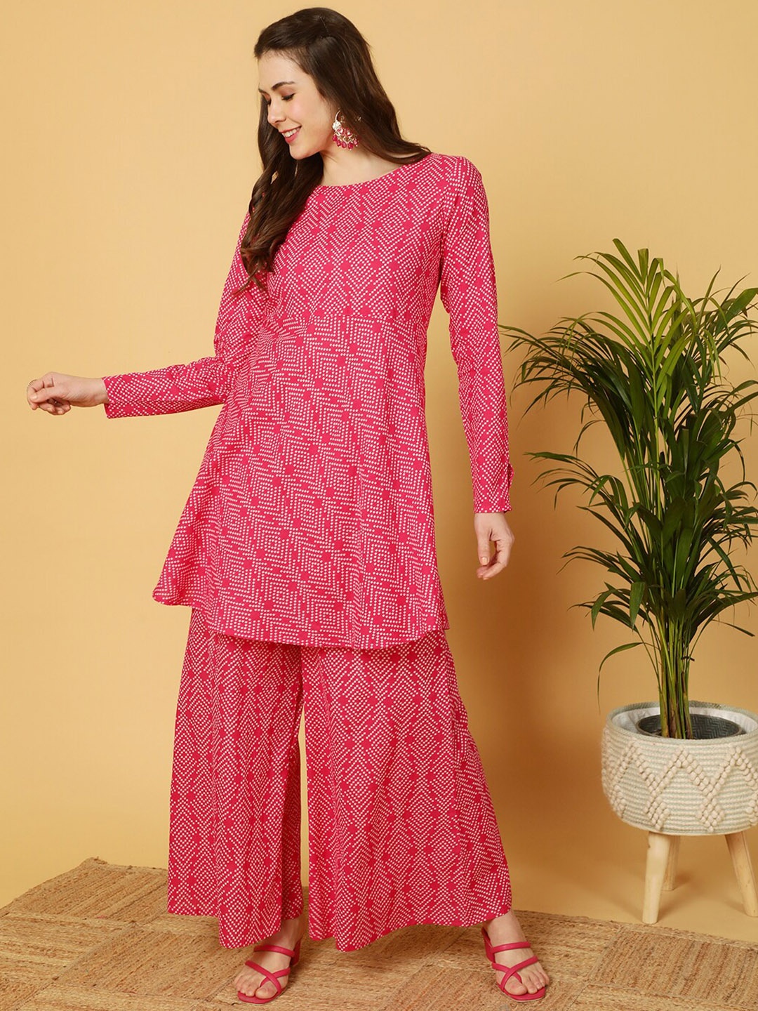 

antaran Abstract Printed Pure Cotton A-Line Kurta with Sharara, Magenta