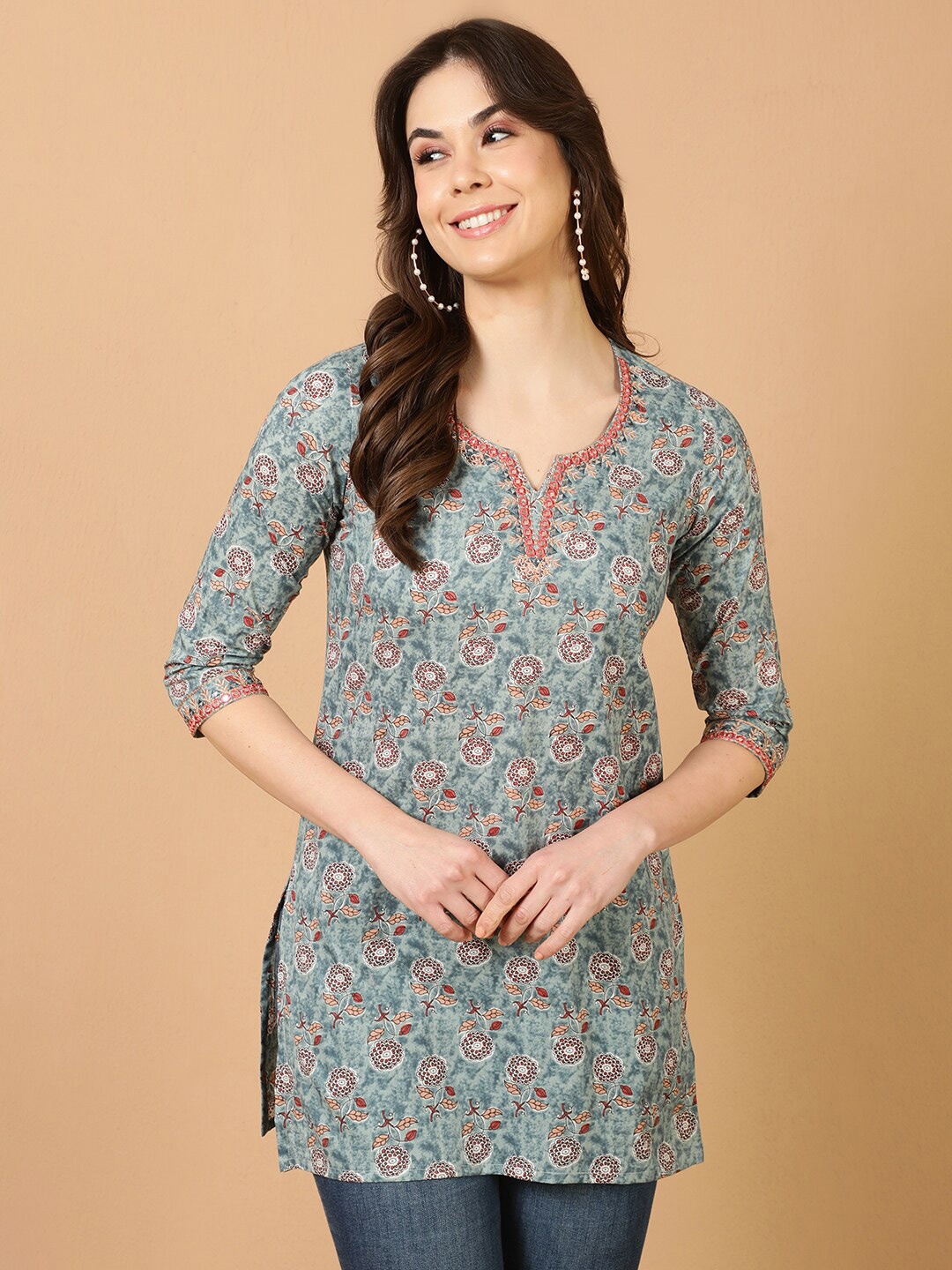 

antaran Floral Printed Pure Cotton Kurti, Blue