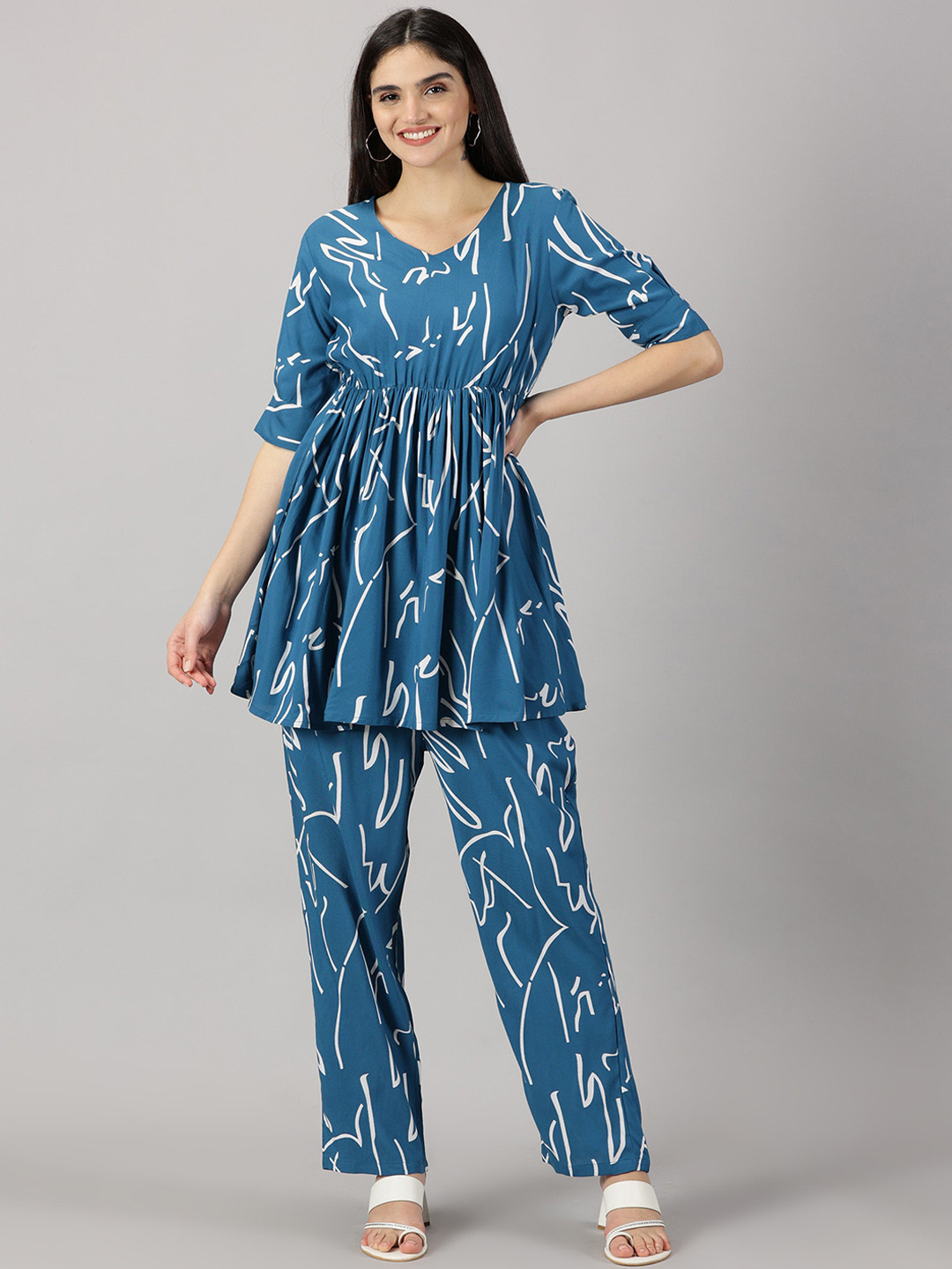 

HEERAJI Abstract Printed V-Neck Gathered Tunic With Trousers, Turquoise blue