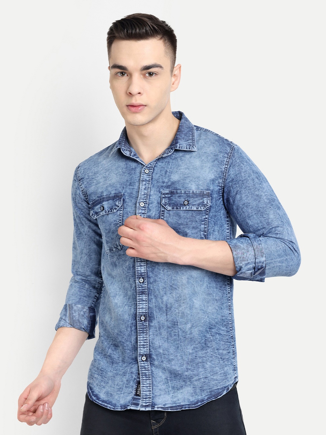 

CARBONN CLOTH Spread Collar Faded Denim Casual Shirt, Blue