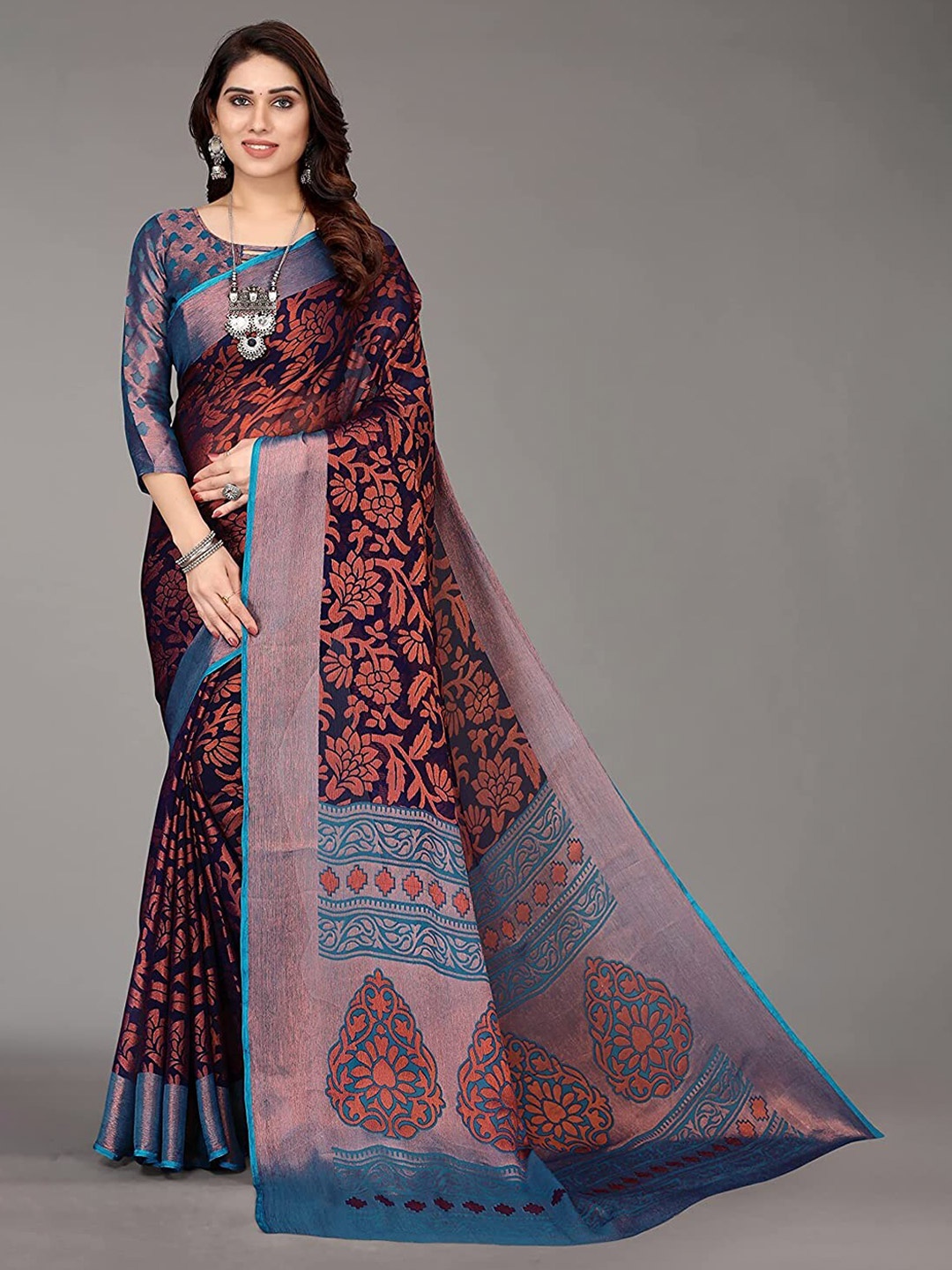 

Sitanjali Floral Printed Saree, Navy blue