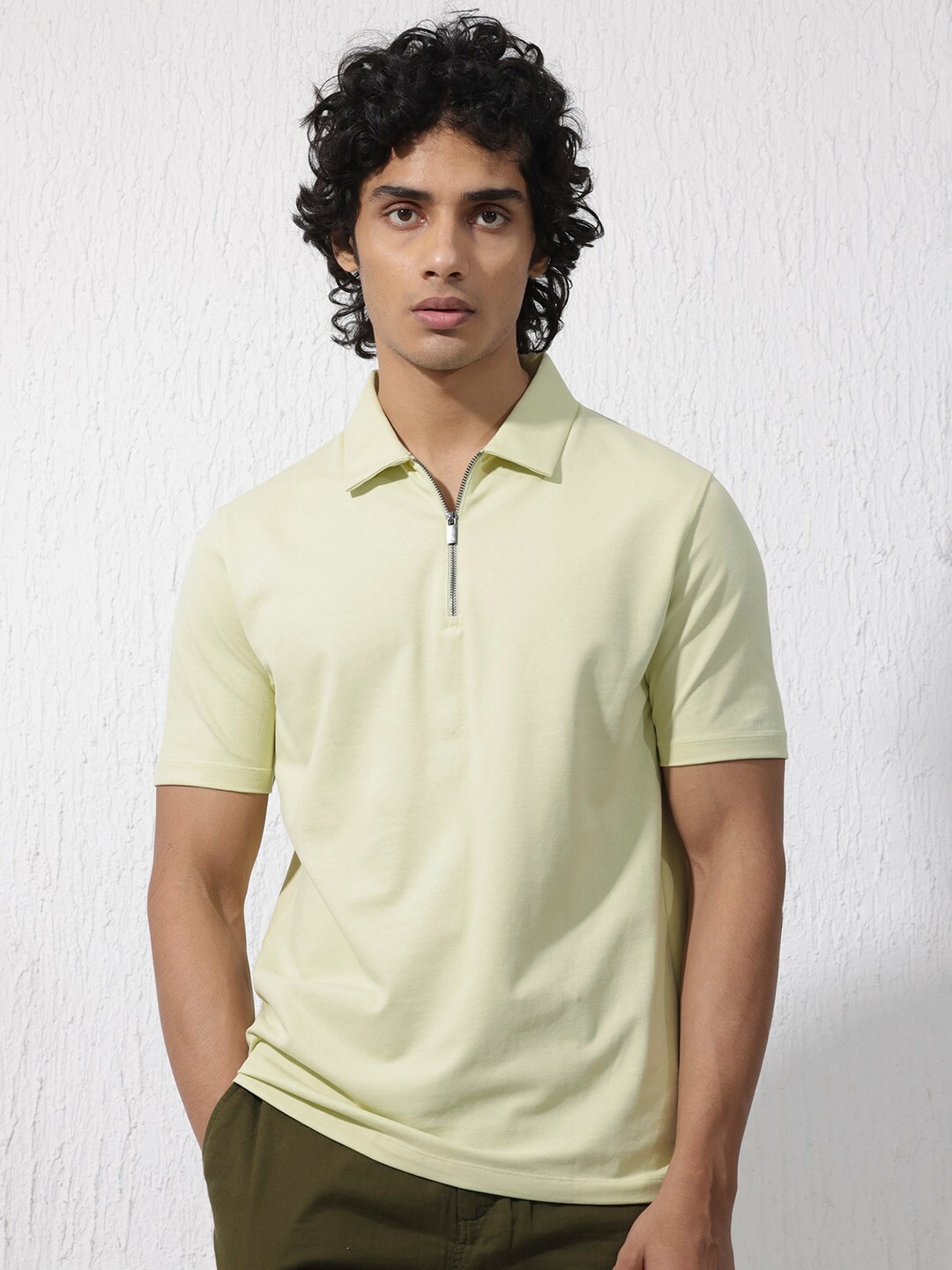 

RARE RABBIT Men Rings-4 Slim Fit Solid Polo Collar T-Shirt, Green