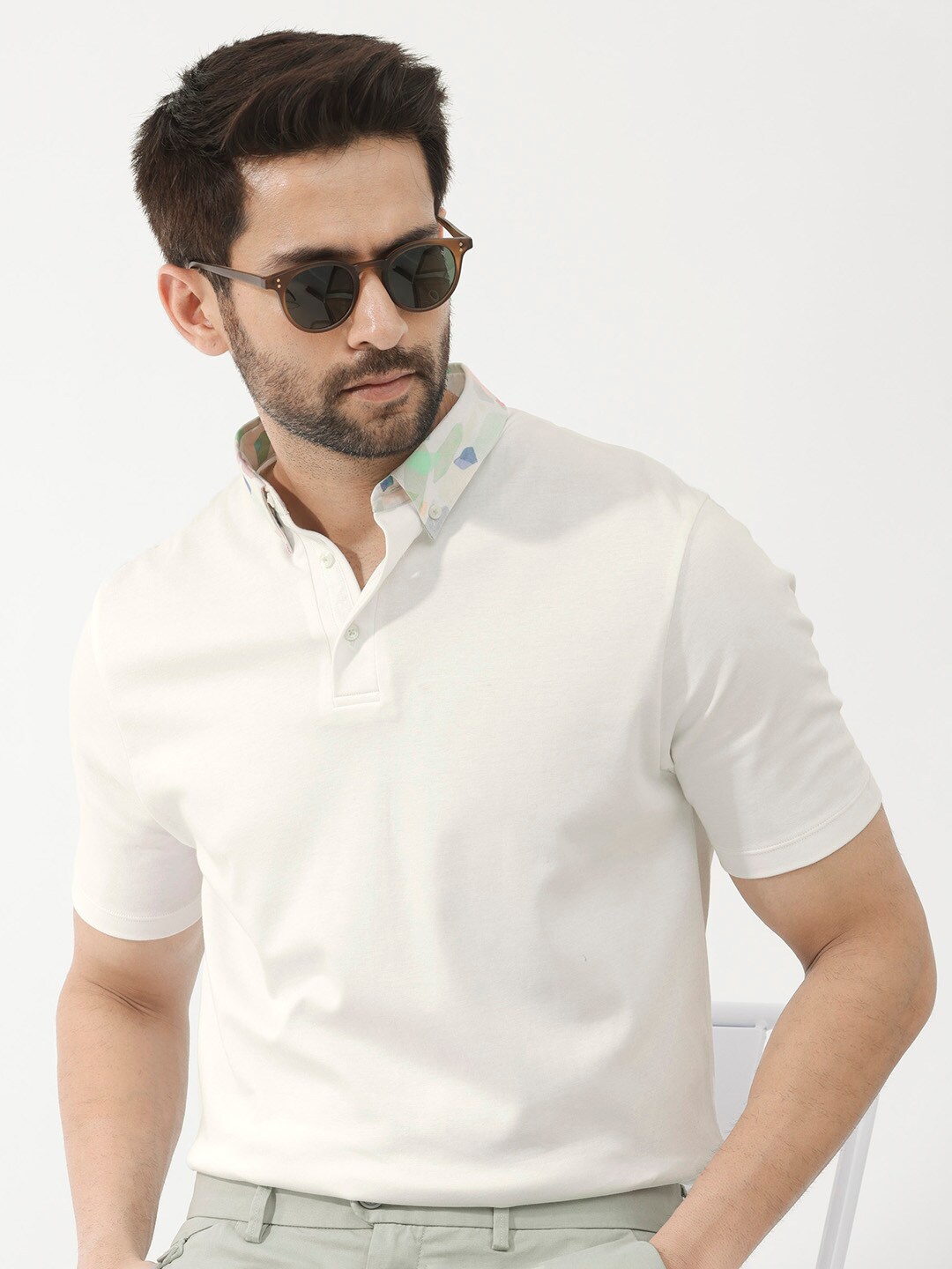

RARE RABBIT Men Rings-4 Slim Fit Solid Polo Collar T-Shirt, White