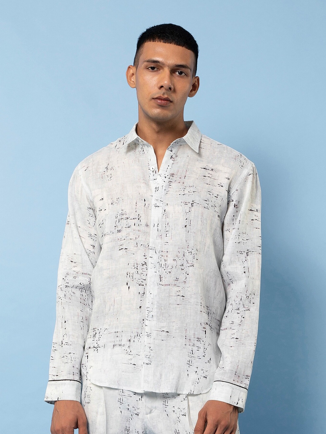 

Rohit Gandhi + Rahul Khanna Comfort Printed Satin Casual Shirt, White
