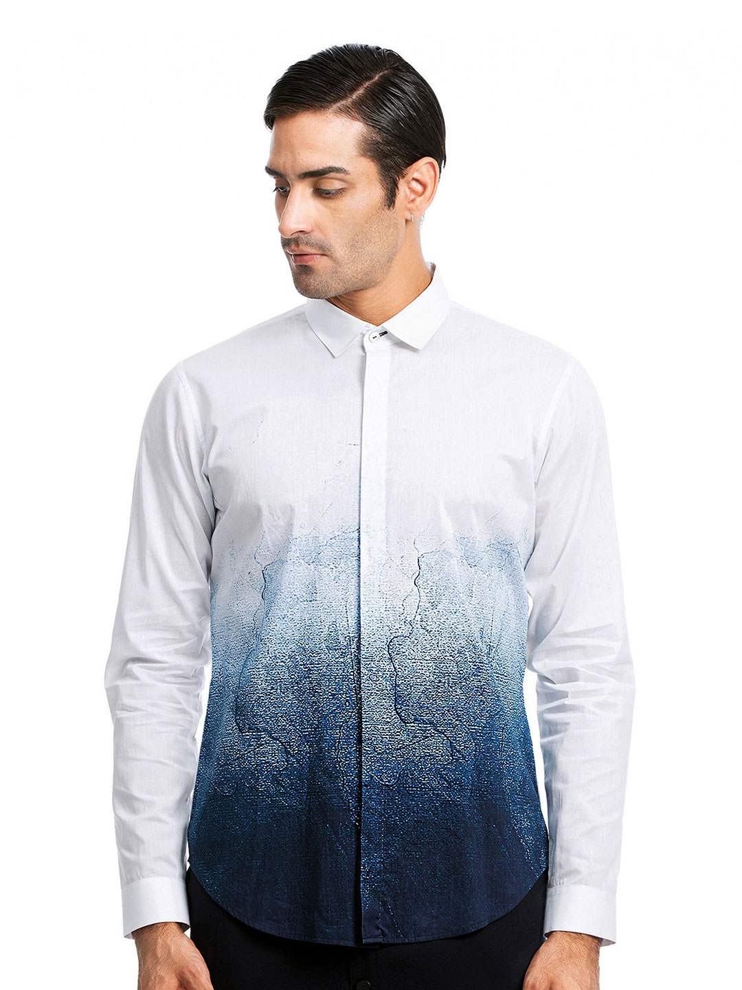 

Rohit Gandhi + Rahul Khanna Comfort Ombre Printed Cotton Casual Shirt, White