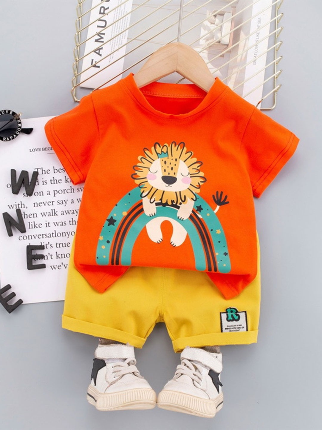 

Googo Gaaga Boys Printed Clothing Set, Orange
