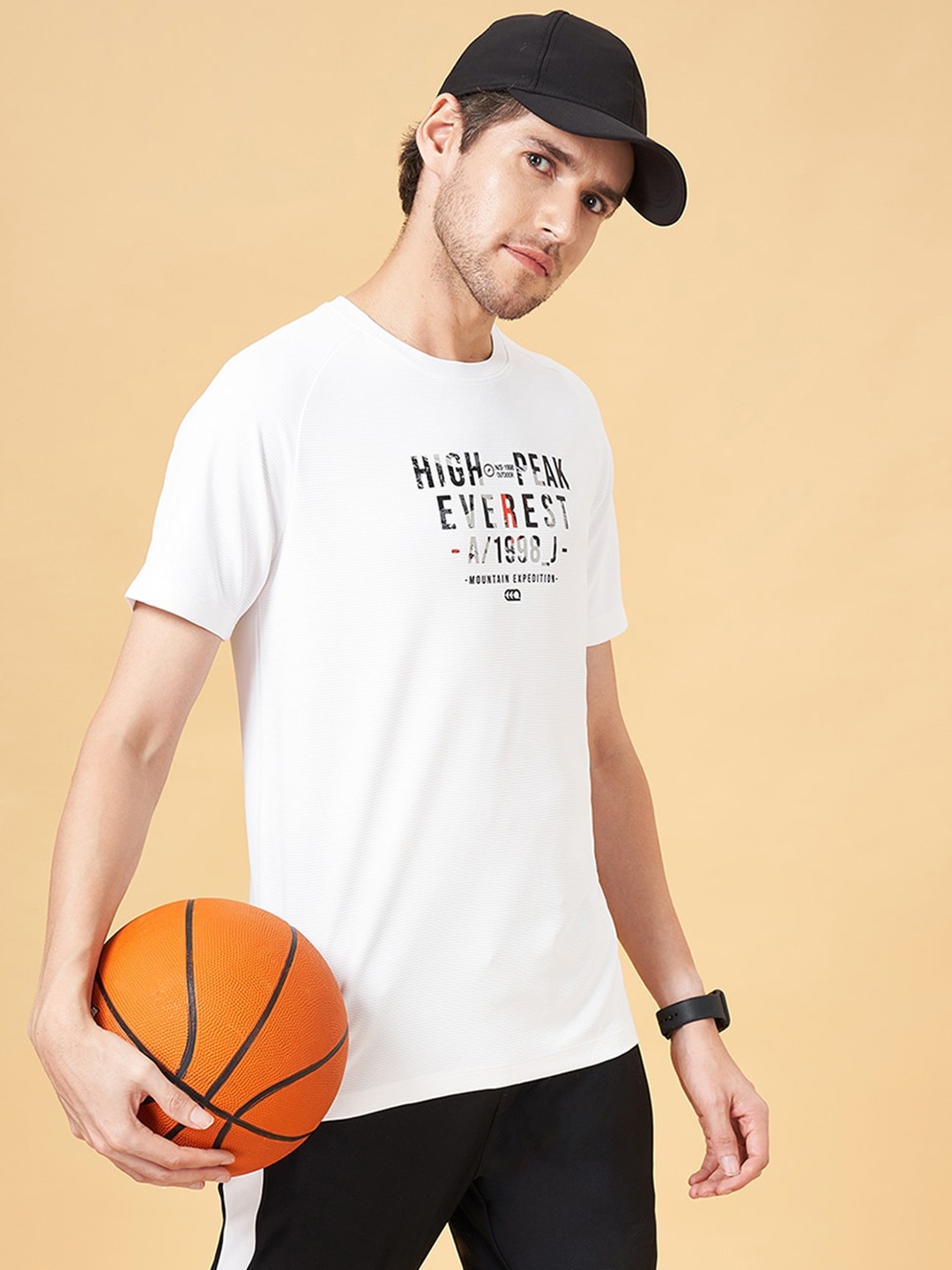 Ajile by Pantaloons Typography Printed Slim Fit T-shirt, White