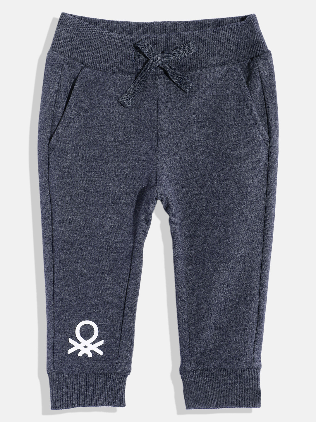 

United Colors of Benetton Boys Solid Jogger with Brand Logo Print, Navy blue