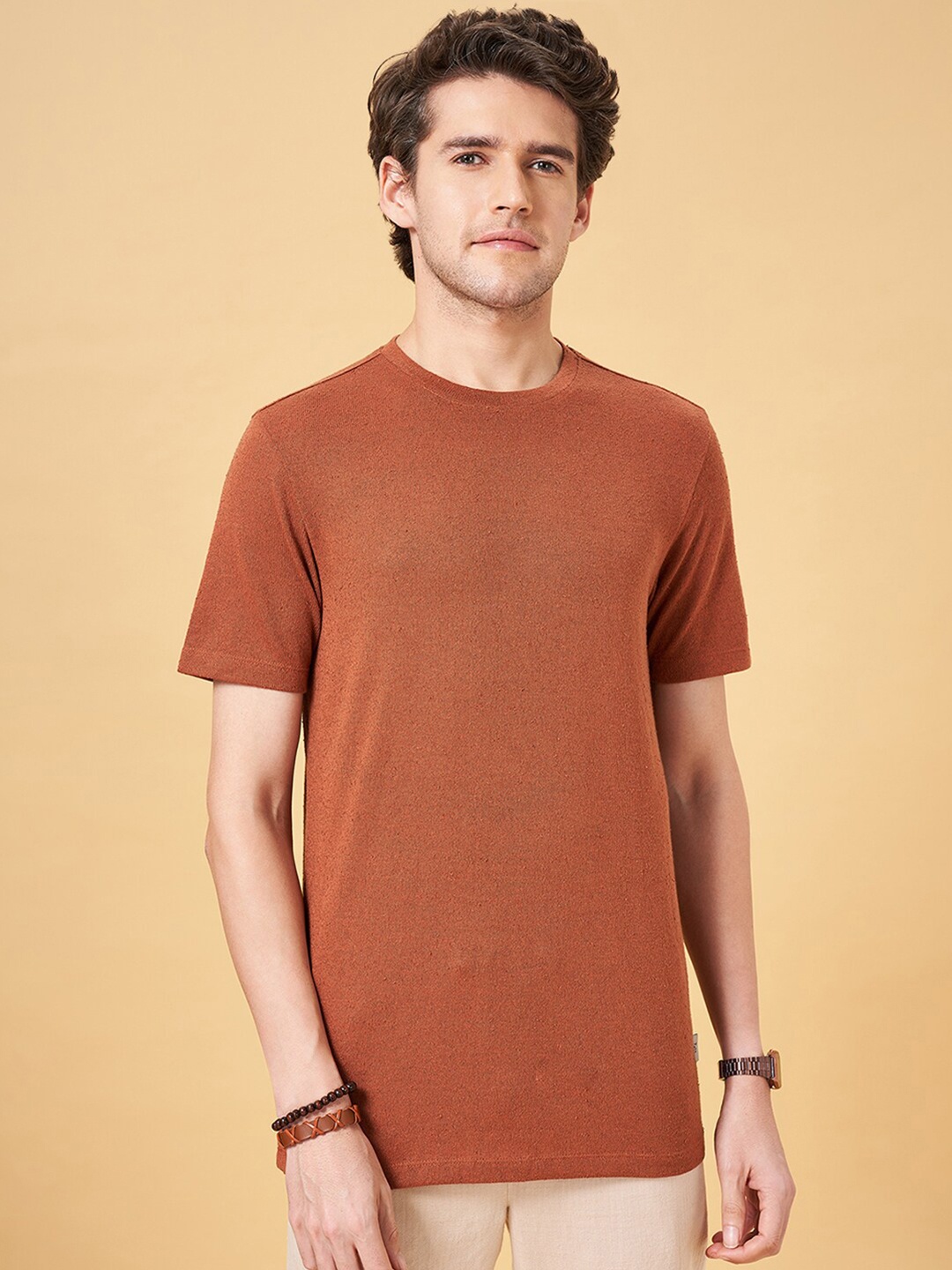 

7 Alt by Pantaloons Short Sleeves Slim Fit Round Neck T-shirt, Rust