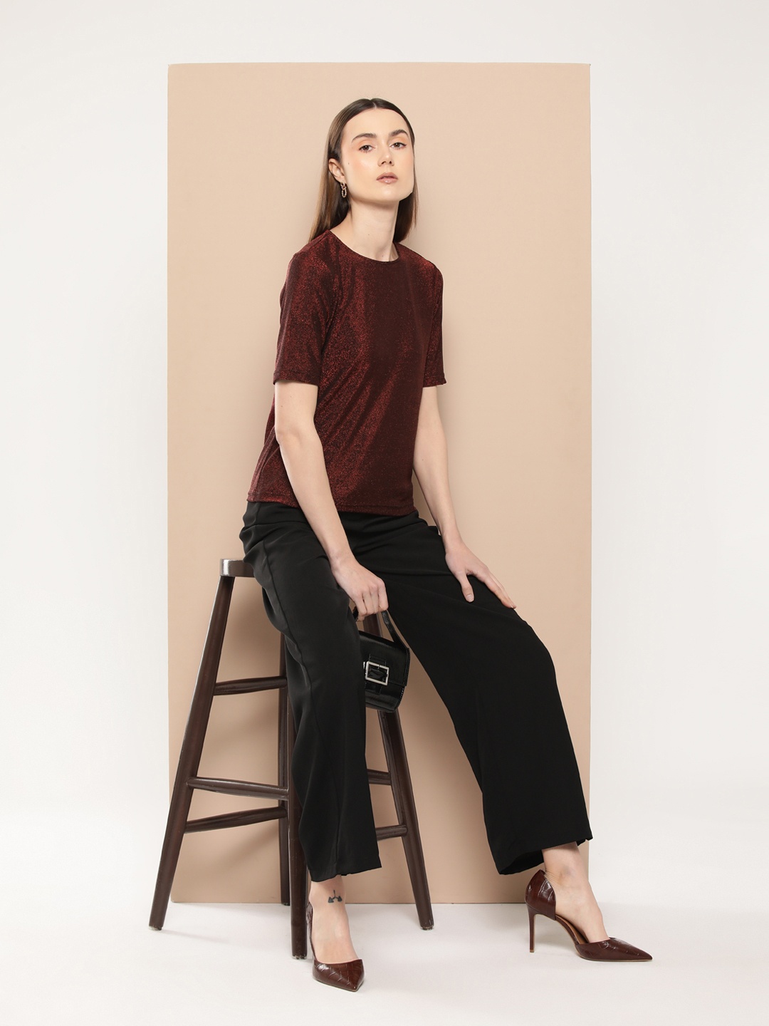 

Chemistry Solid Regular Top, Maroon