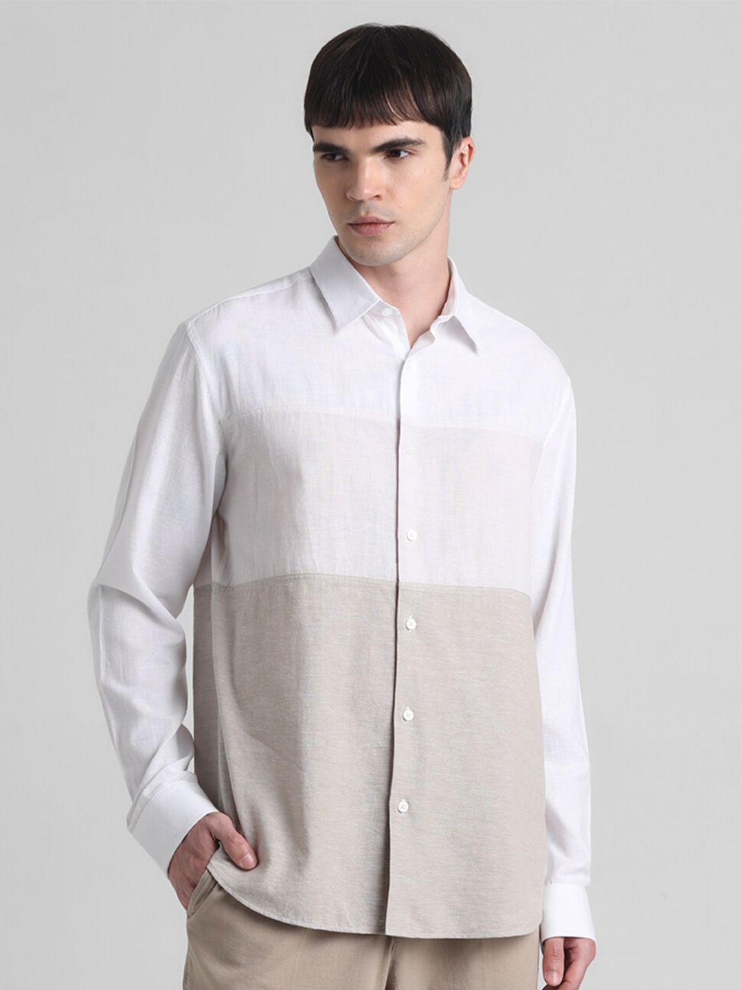

Jack & Jones Colourblocked Cotton Linen Casual Shirt, Beige