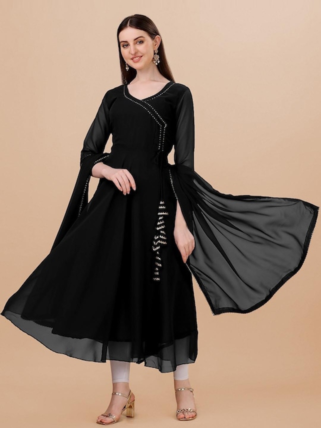 

Tulip Eden Geometric Embroidered Flared Sleeves Thread Work Anarkali Kurta, Black