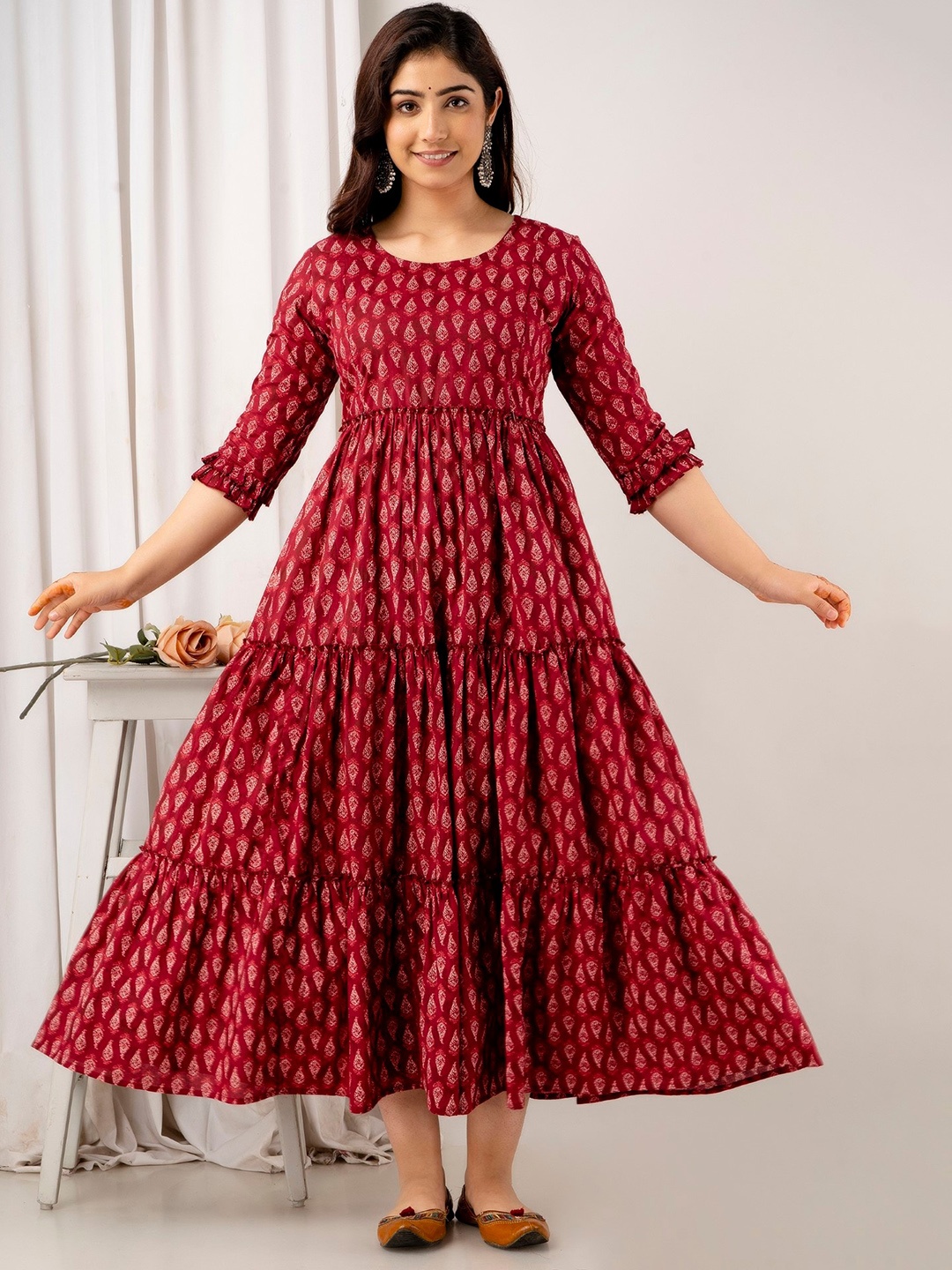 

VARICOS Ethnic Motifs Printed Maternity Cotton Anarkali Kurta, Red
