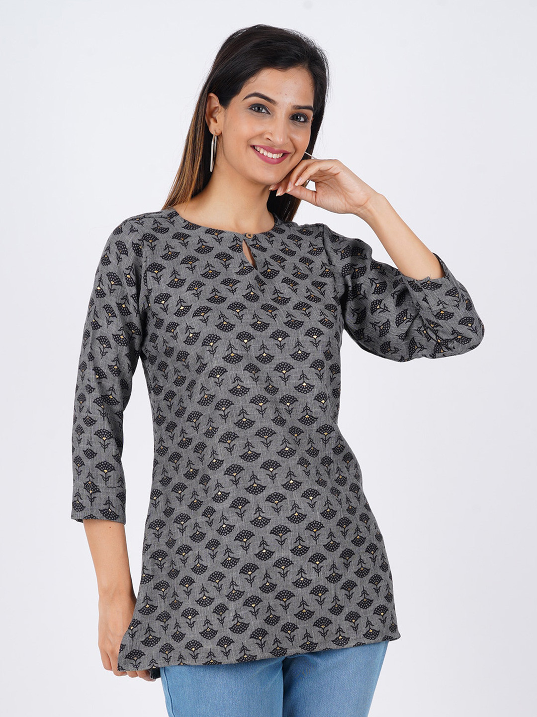 

BAESD Ethnic Motifs Printed Straight Kurti, Charcoal
