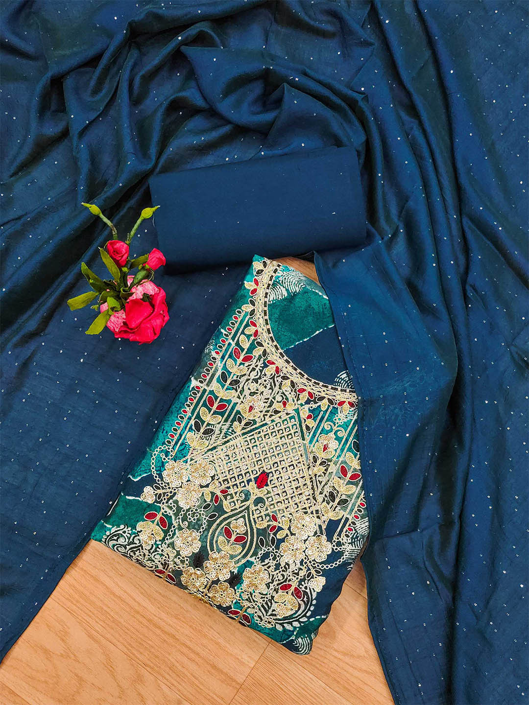 

Panzora Ethnic Motifs Foil Printed Unstitched Dress Material, Teal
