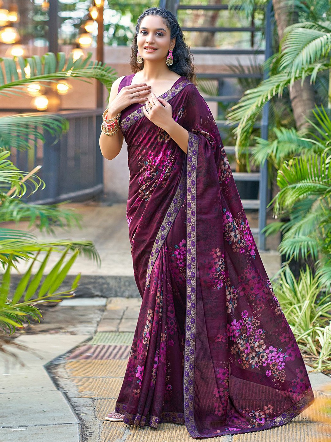 

Mitera Floral Printed Zari Bagh Saree, Purple