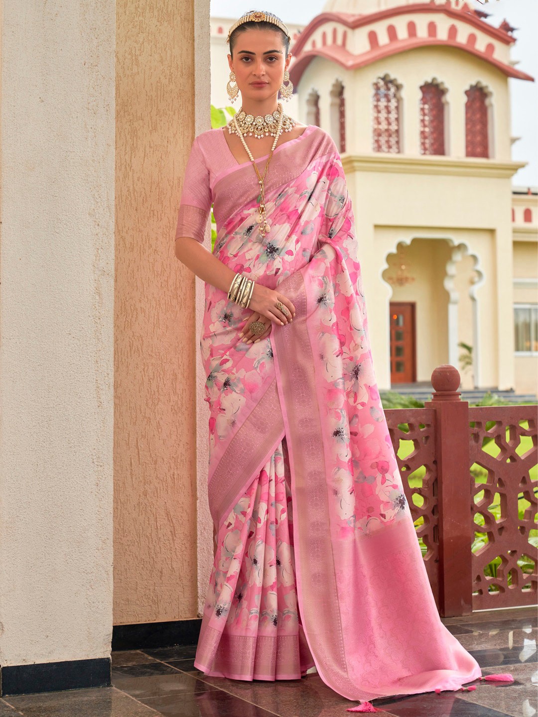 

Mitera Floral Printed Zari Banarasi Saree, Pink