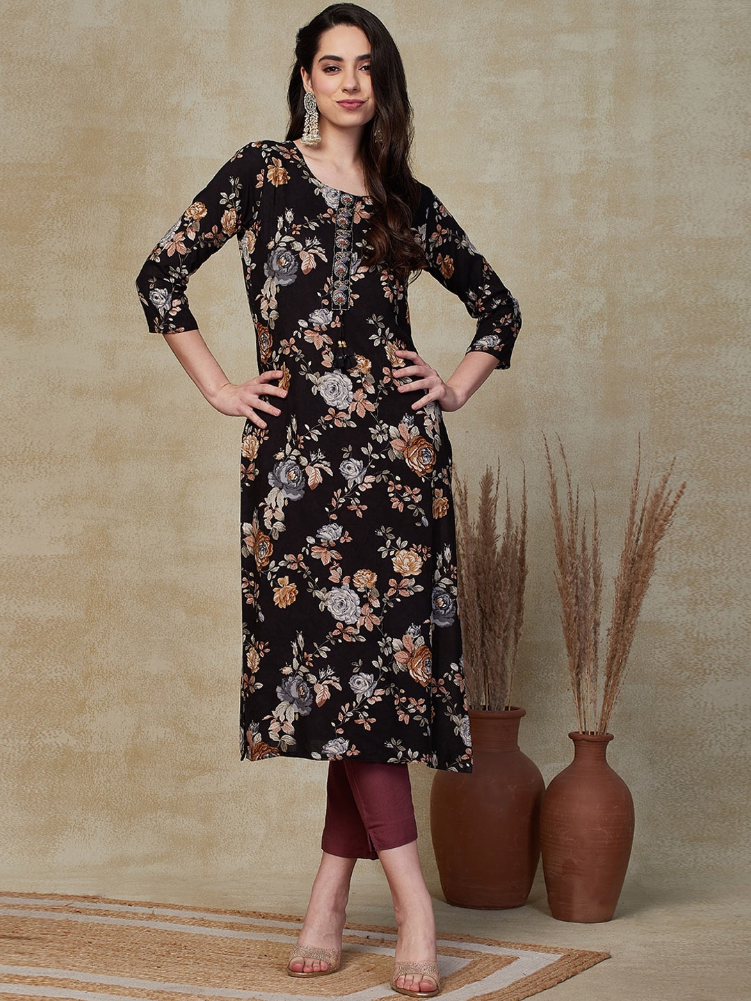 

FASHOR Floral Printed Straight Kurta, Black