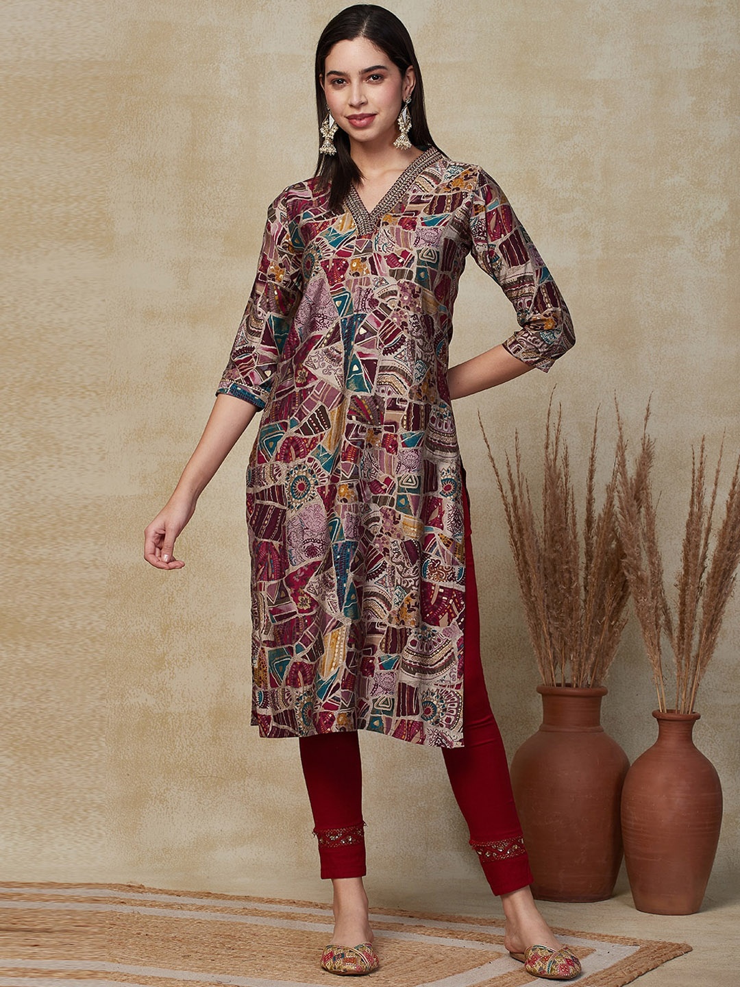 

FASHOR Floral Printed Silk Sequinned Kurta, Maroon