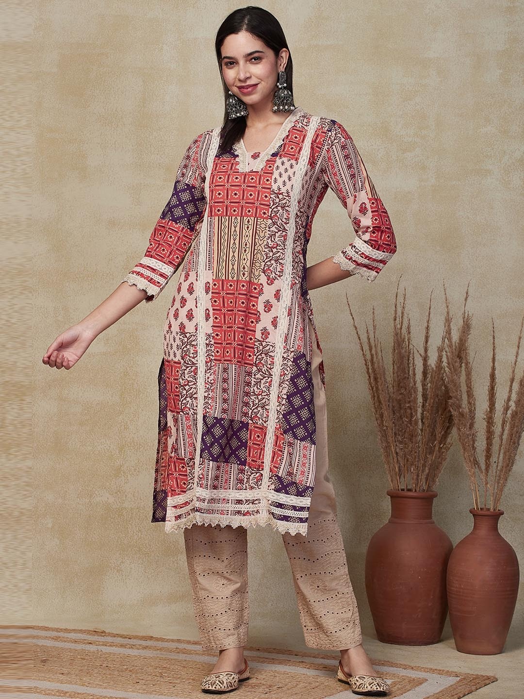 

FASHOR Ethnic Motifs Printed Straight Kurta, Red