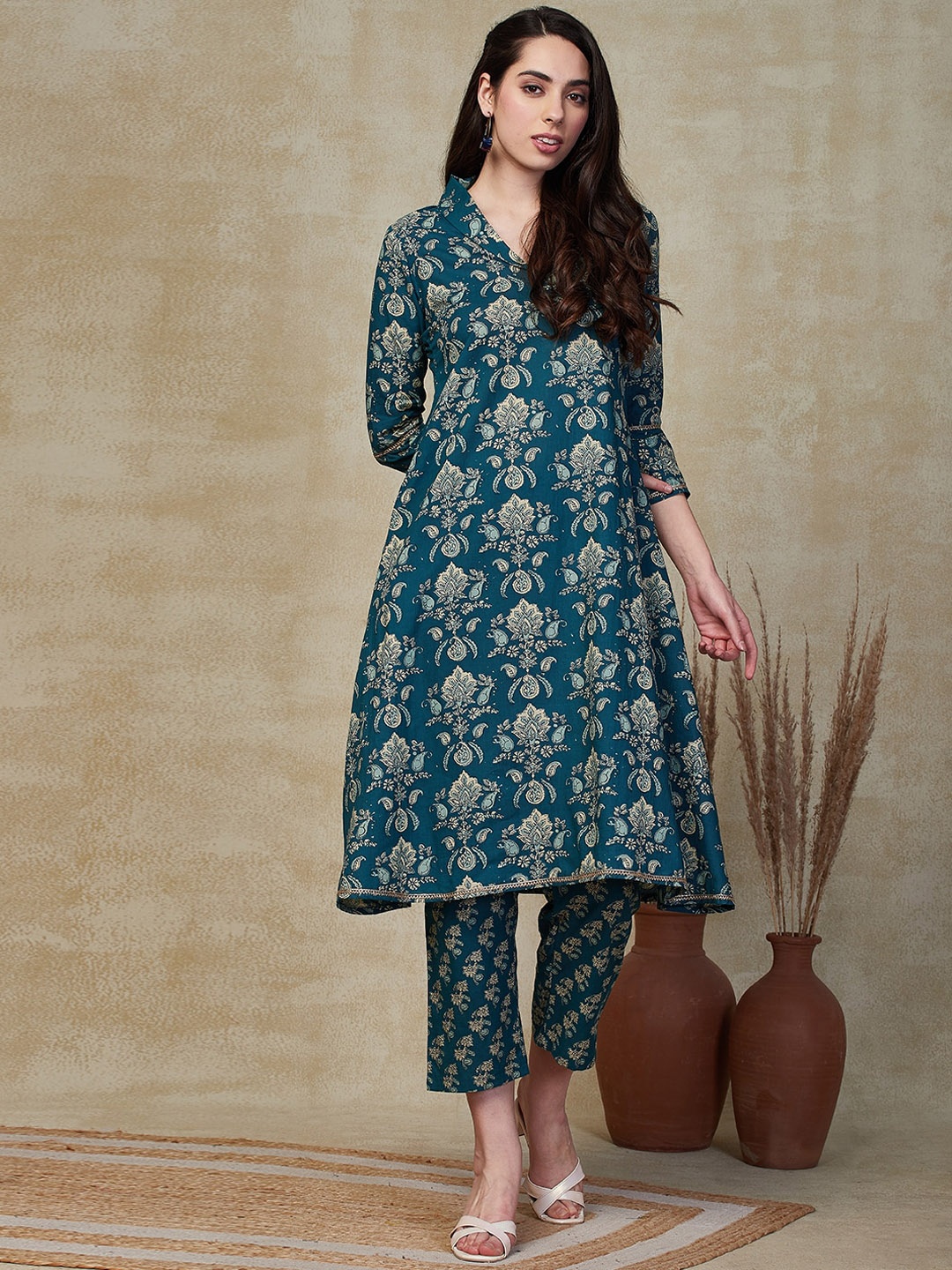 

FASHOR Floral Printed Regular Pure Cotton Kurta With Trousers, Blue