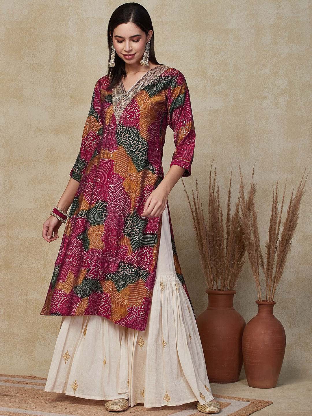 

FASHOR Abstract Printed Sequinned Kurta With Dupatta, Pink