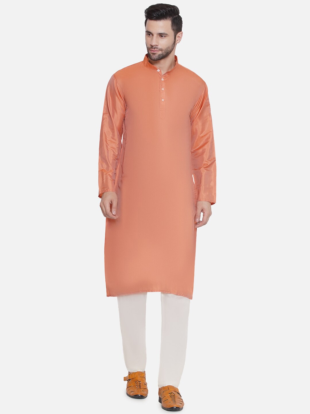

Sethukrishna Mandarin Collar Long Sleeves Kurta with Pyjamas, Peach