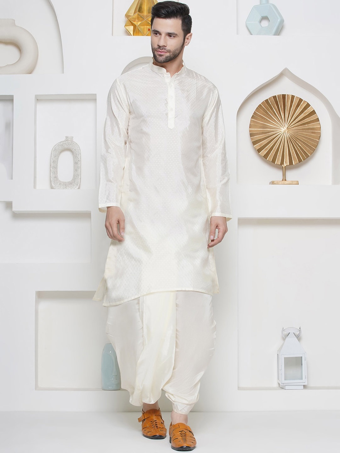 

Sethukrishna Ethnic Woven Design Straight Kurta with Dhoti Pants, Cream