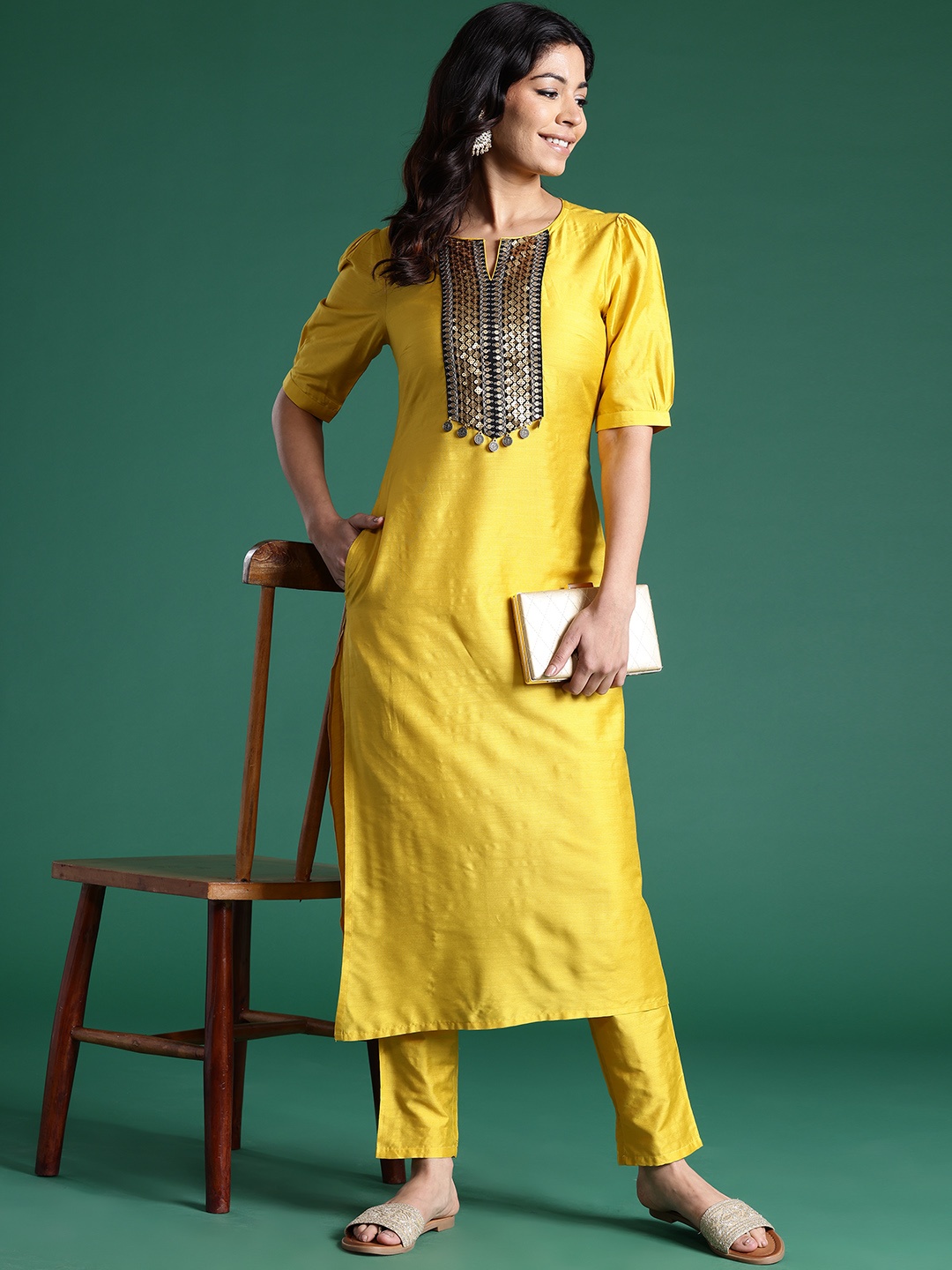 

Sangria Yoke Design Puff Sleeves Sequinned Kurta with Trousers, Yellow
