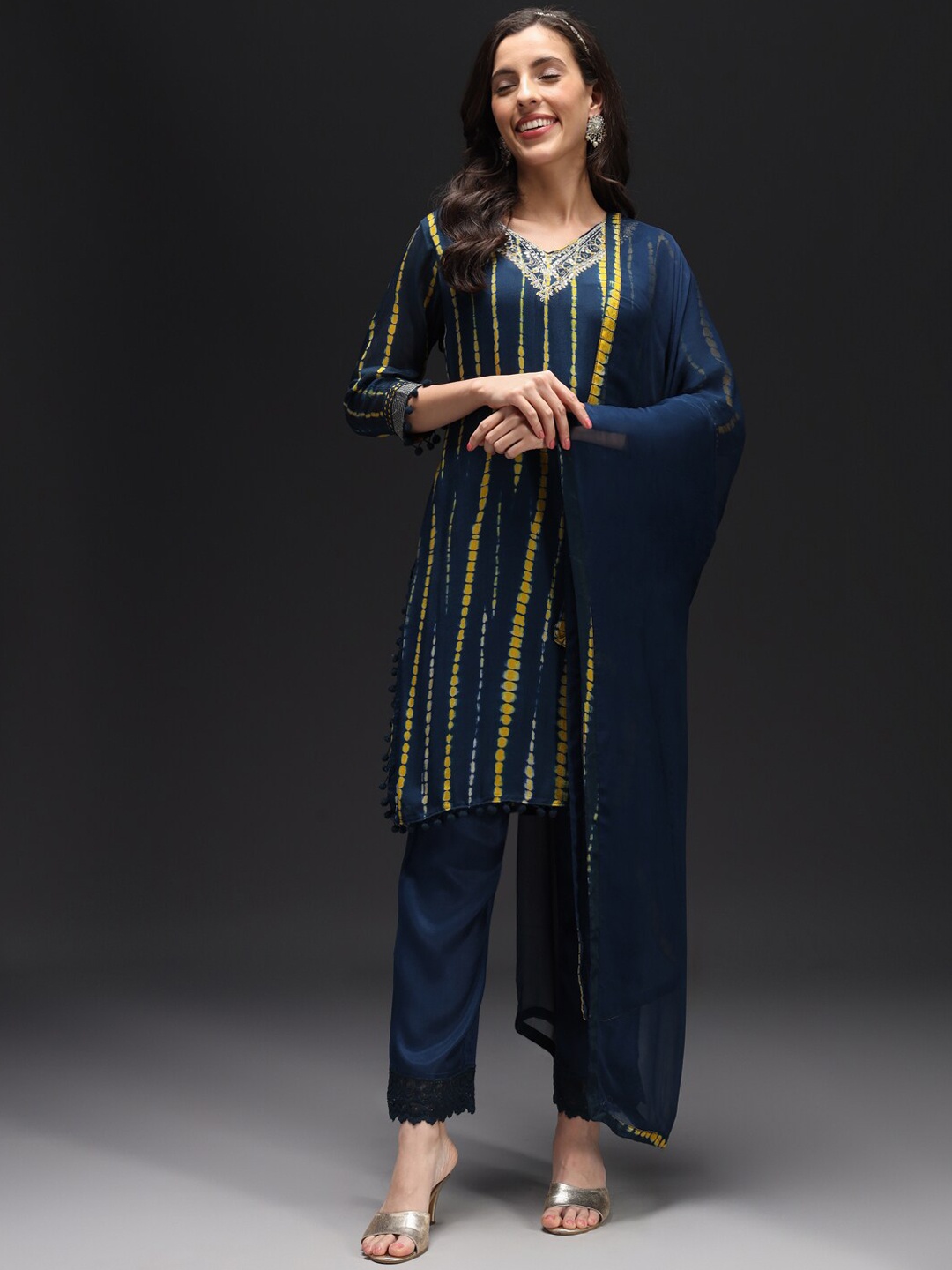 

HEEPOSH Striped V-Neck Thread Work Kurta with Trousers & Dupatta, Navy blue