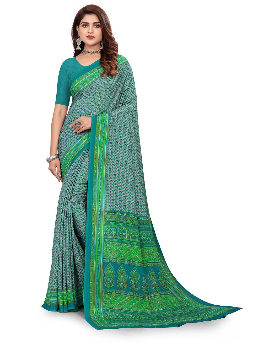 

VIMLA Ethnic Motifs Printed Saree, Green