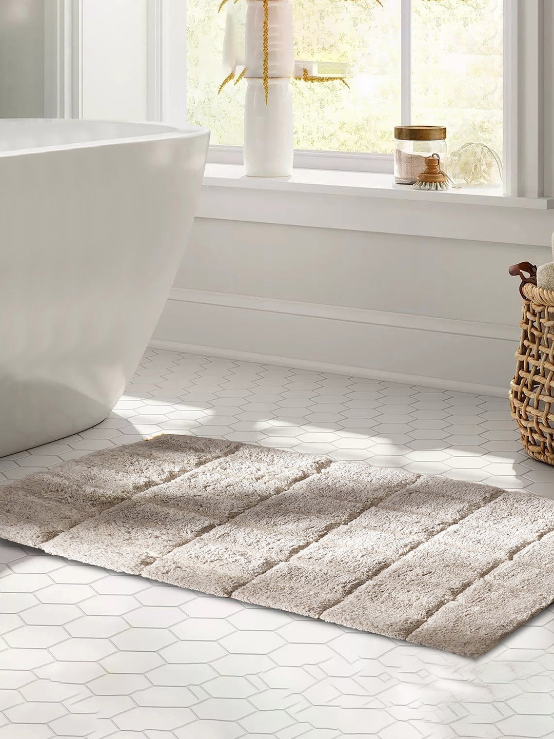 

MASPAR Color Art Slab Cream Colored 1634 GSM Cotton Medium Bath Rugs