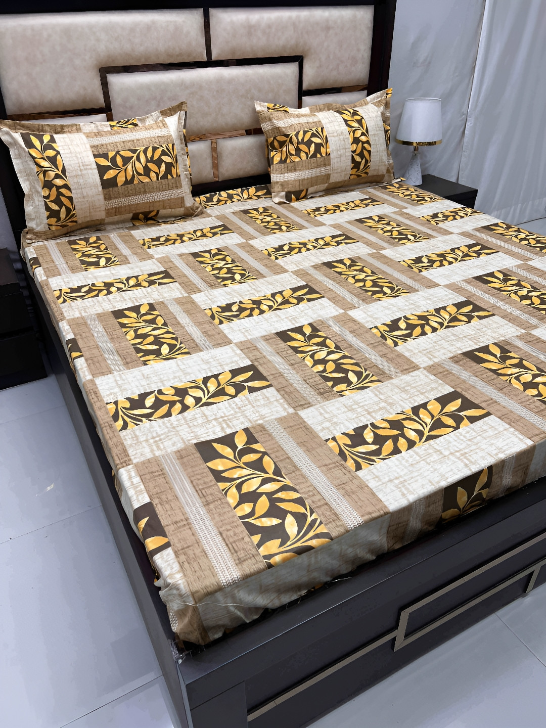 

Pure Decor Brown & White Floral Pure Cotton 300 TC Queen Bedsheet With 2 Pillow Covers