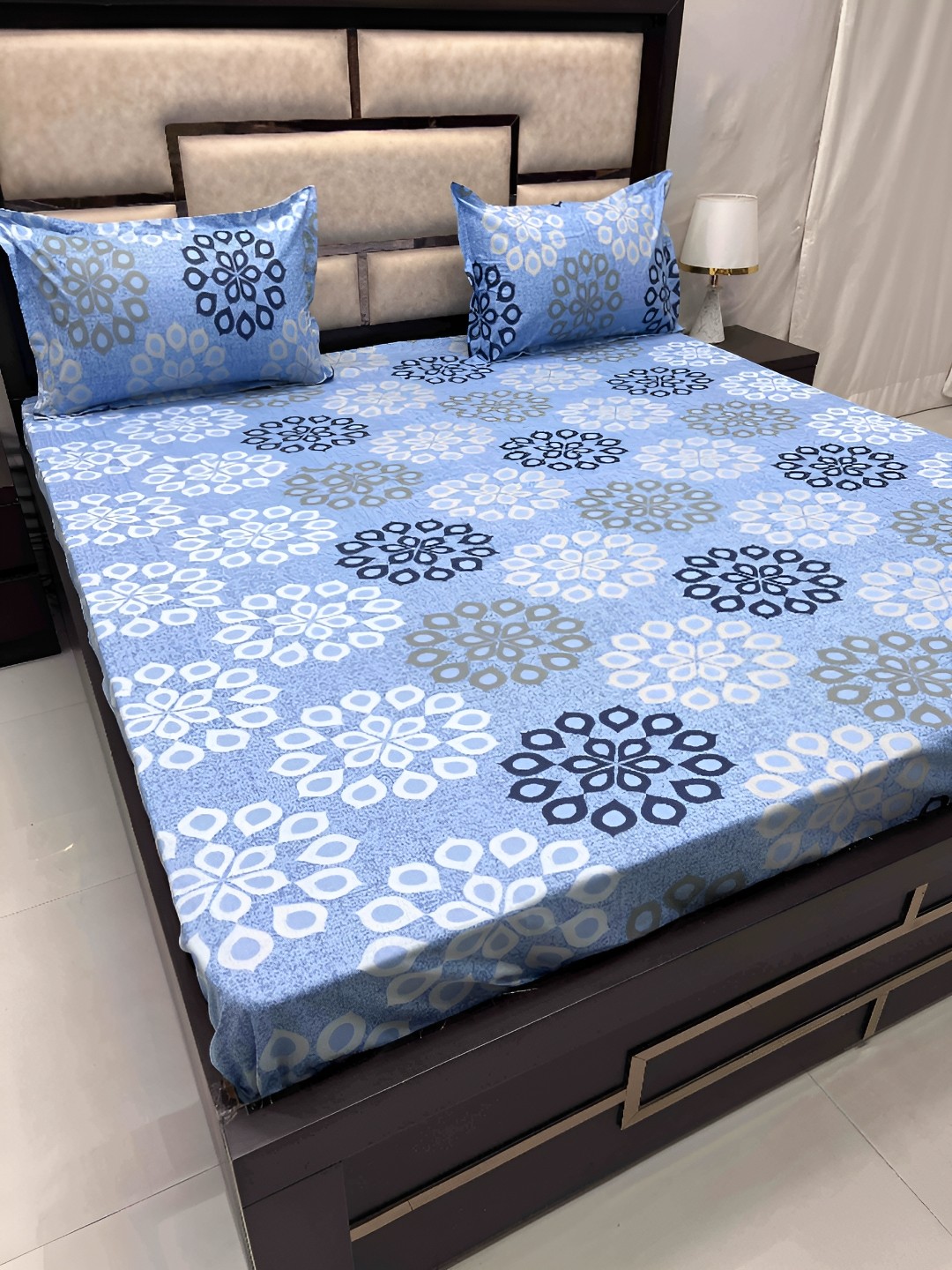 

Pure Decor Blue & Grey Ethnic Motifs Pure Cotton 300 TC Queen Bedsheet & 2 Pillow Covers