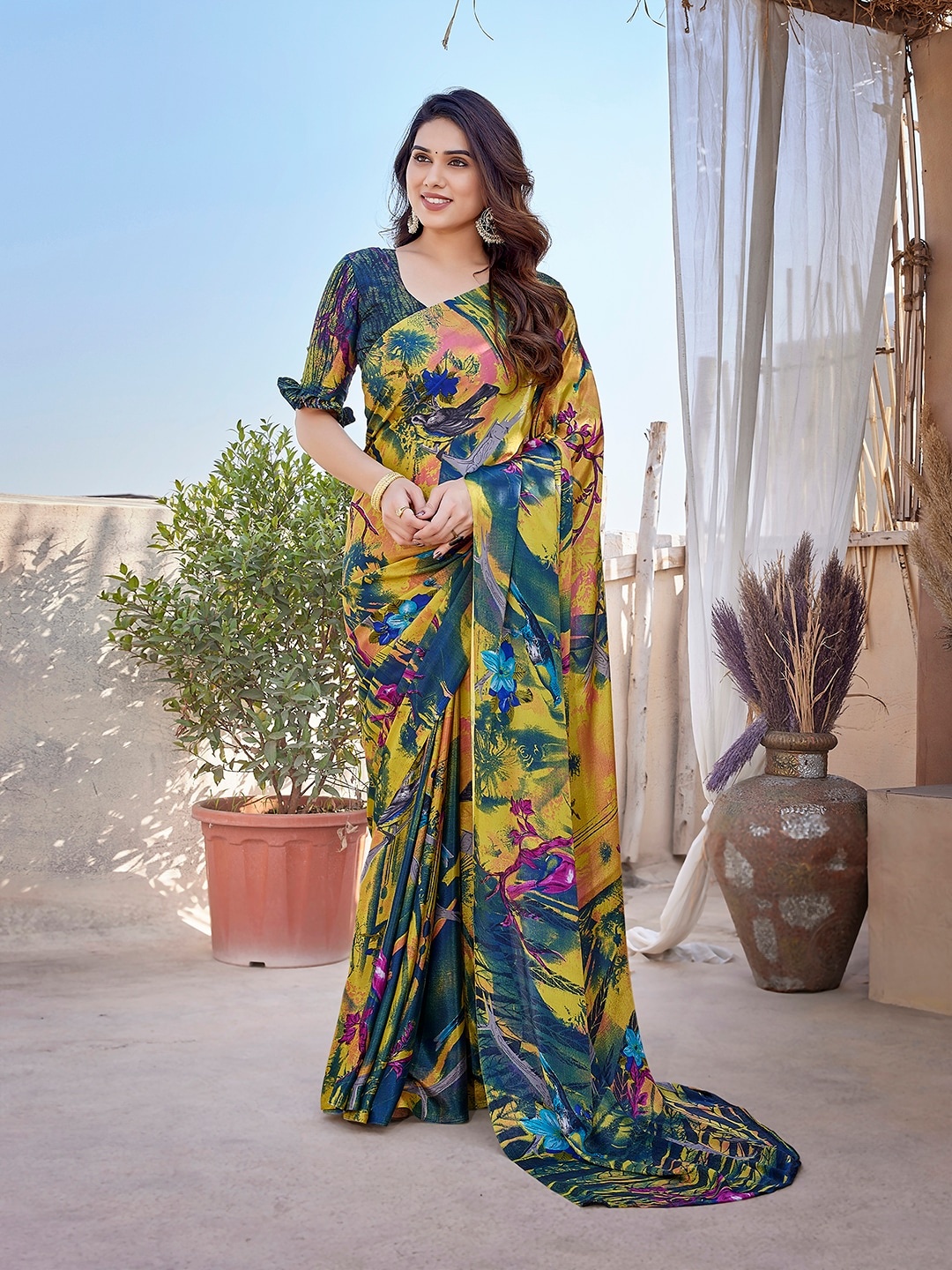 

KALINI Abstract Printed Mysore Silk Saree, Yellow