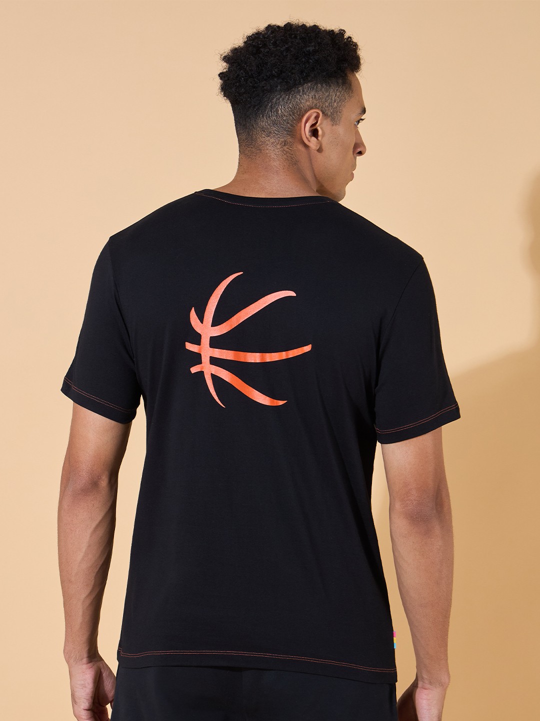 

Cultsport Basketball Fan T-shirt, Black