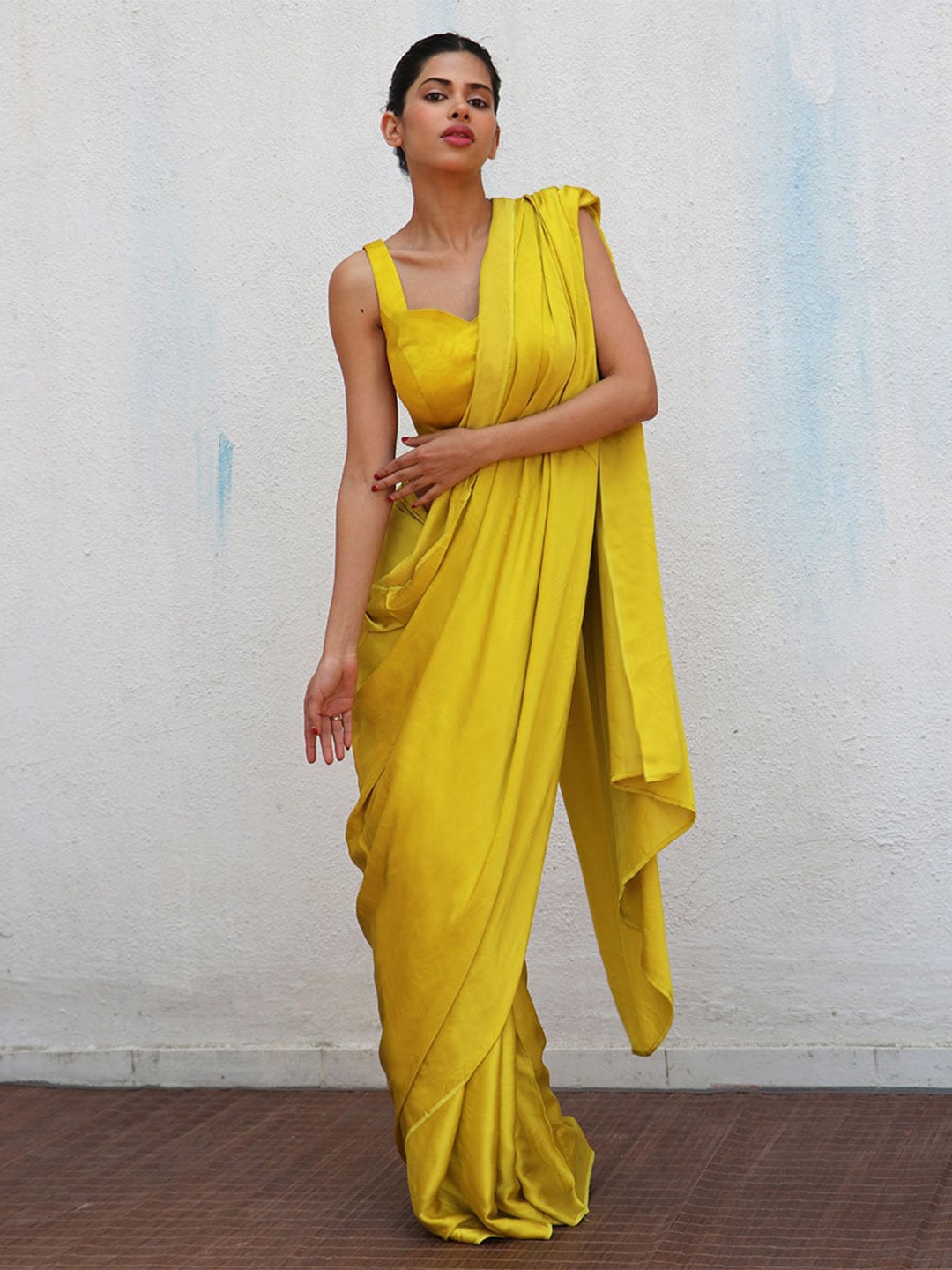 

Chidiyaa Pure Silk Saree, Yellow