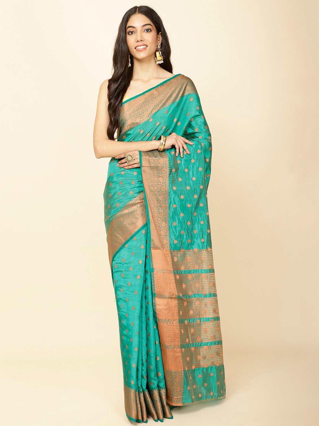 

Meena Bazaar Ethnic Motifs Zari Handloom Saree, Green