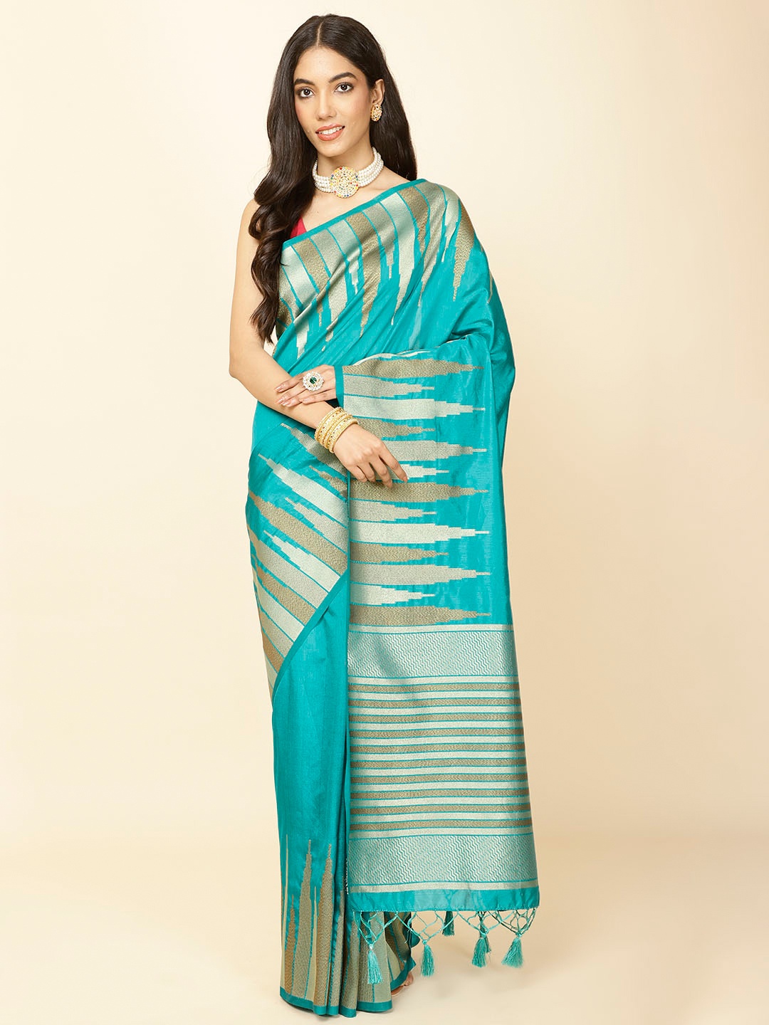 

Meena Bazaar Woven Design Handloom Saree, Green